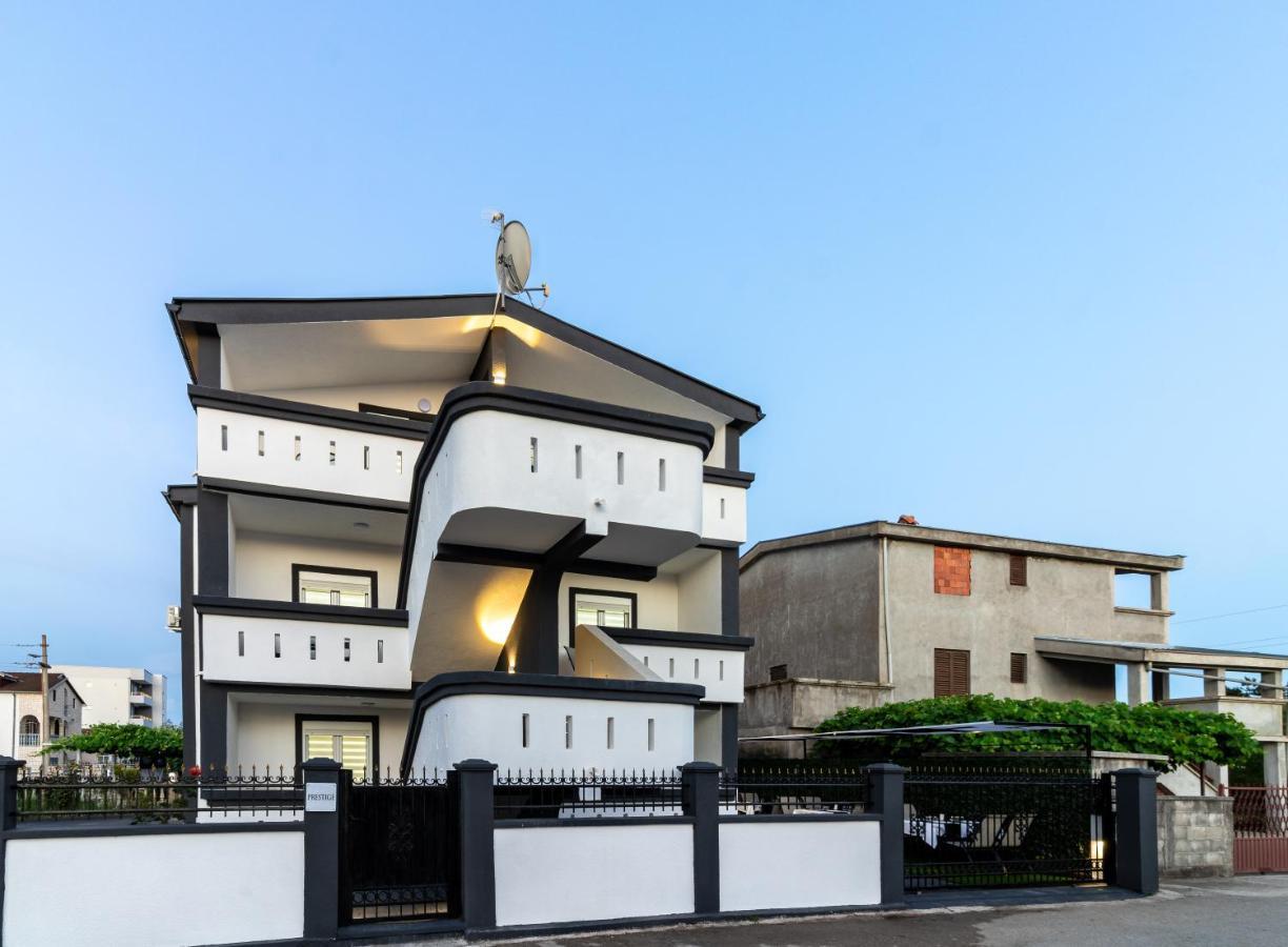 Apart-Hotel Prestige Улцинь Экстерьер фото